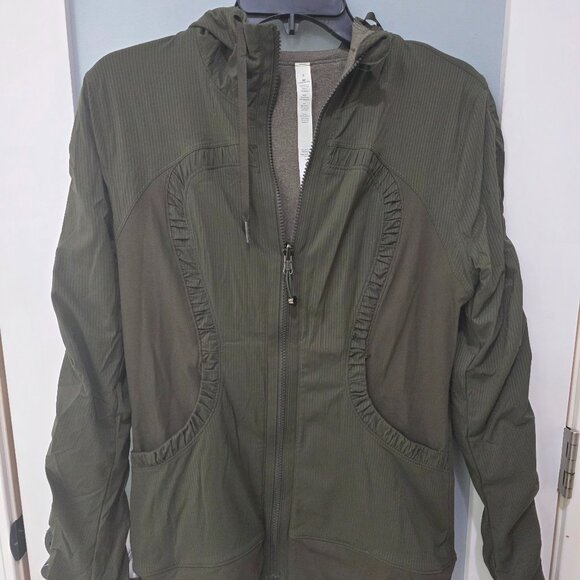 lululemon athletica Jackets & Blazers - Lululemon Women’s Hunter Green Full-Zip Jacket – Size 8 – Activewe
